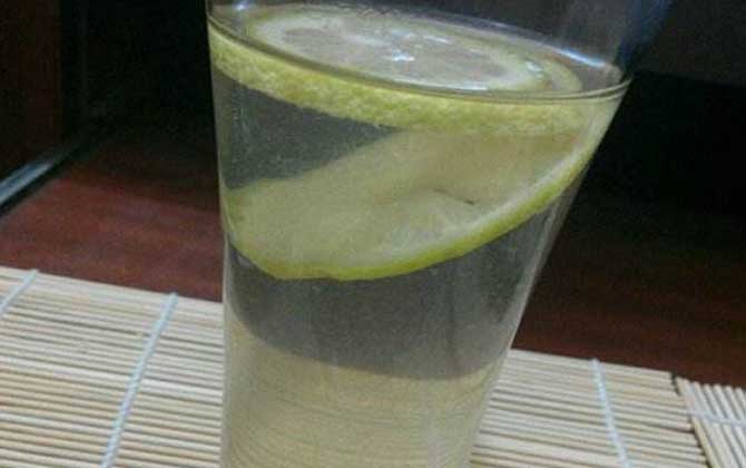 蜂蜜水